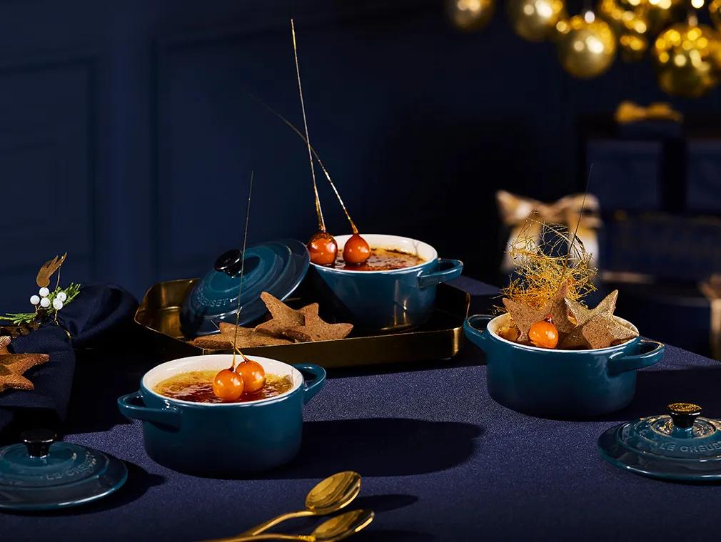Crème Brûlée med pepparkakssmak och pepparkaksstjärnor