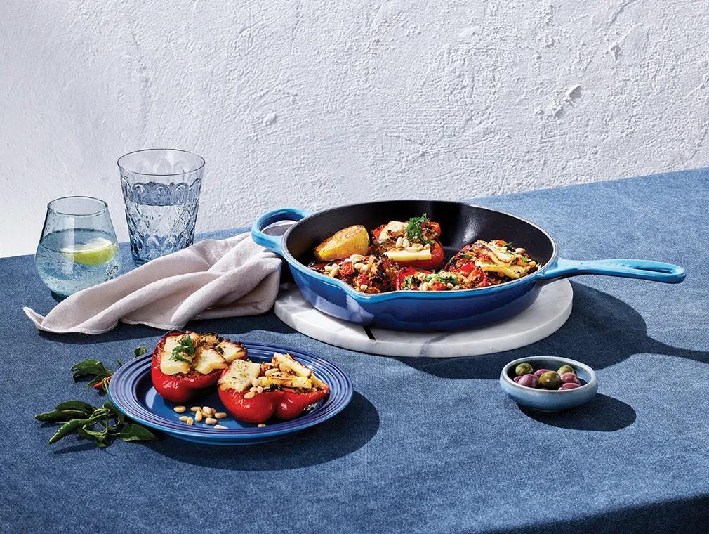 Tomatfylld paprika med ris och grillad halloumi