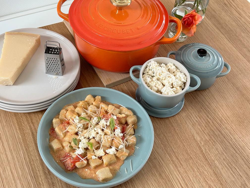 Glutenfri gnocchi med bakade tomater och fetaost