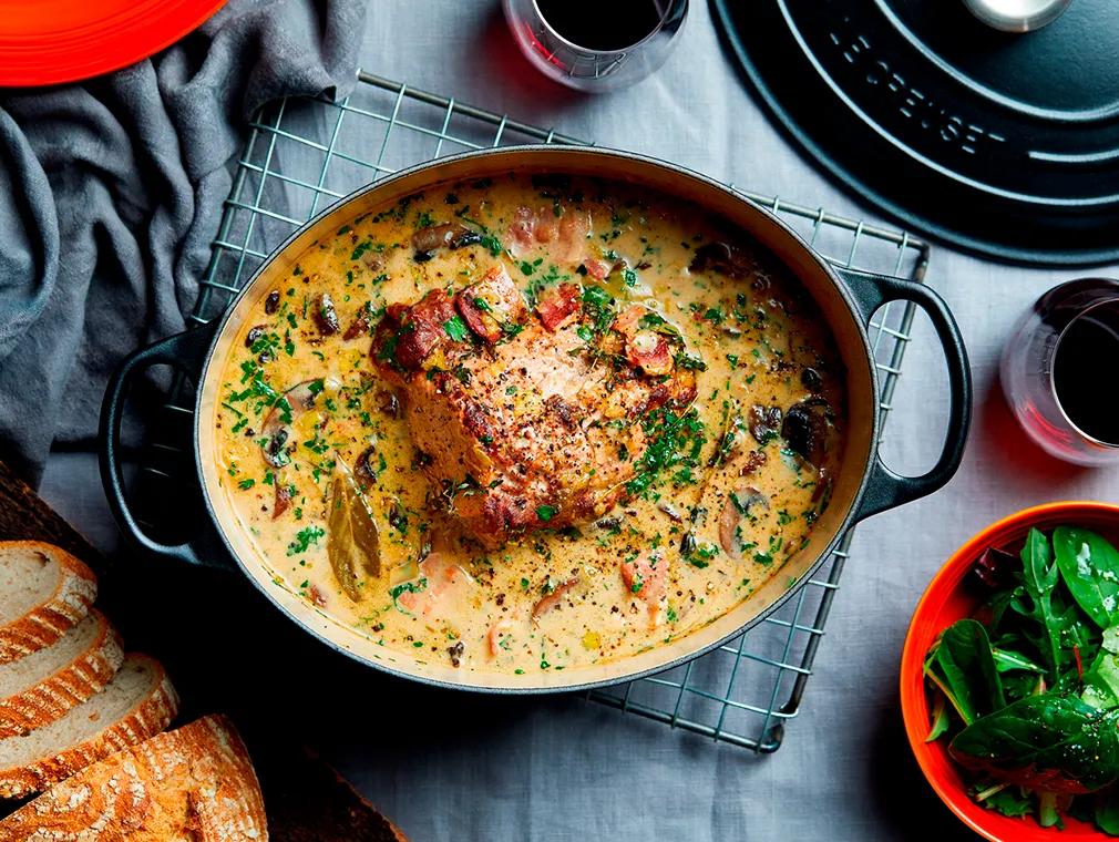 Fläskbog med purjolök, champinjoner och gräddsås