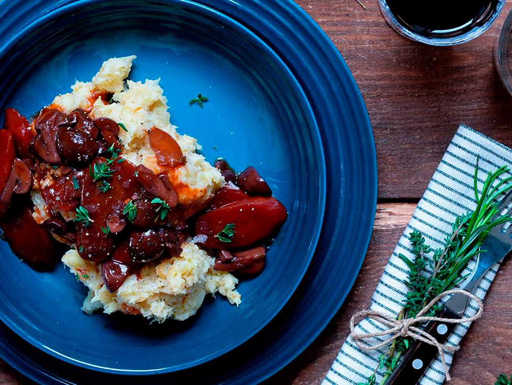 Svamp bourguignon med rotfruktsmos