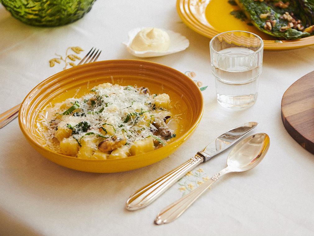 Bille och Victors gnocchi med musslor, gräslök och parmesan