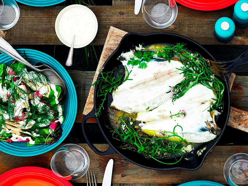 Ångkokta rödspättor med grillad sallad